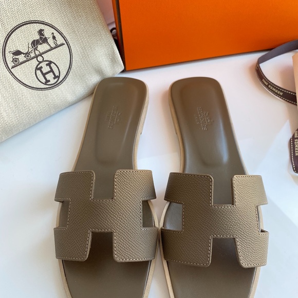 HERMES H ORAN SANDALS ETOUPE EPSOM LEATHER FLIP FLOPS SHOES FLAT SLIDES 38 - Picture 5 of 13